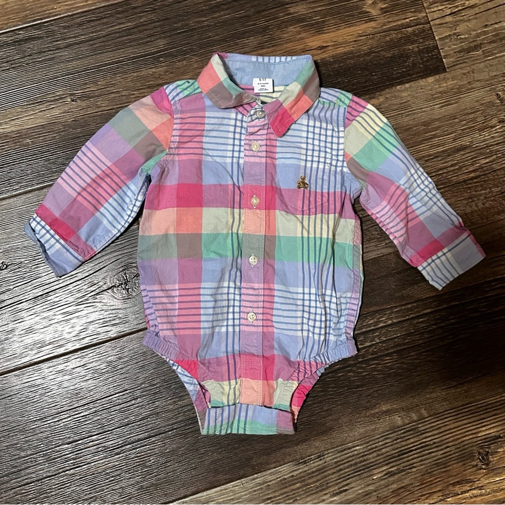 baby GAP pastel plaid long sleeve button up shirt boys 6-12 mo